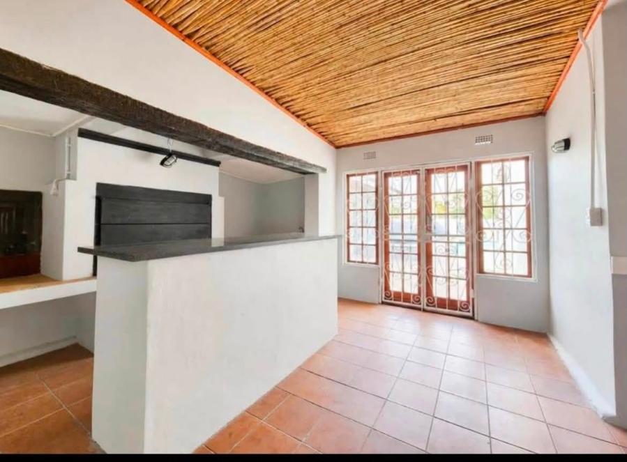 6 Bedroom Property for Sale in Montagu Western Cape